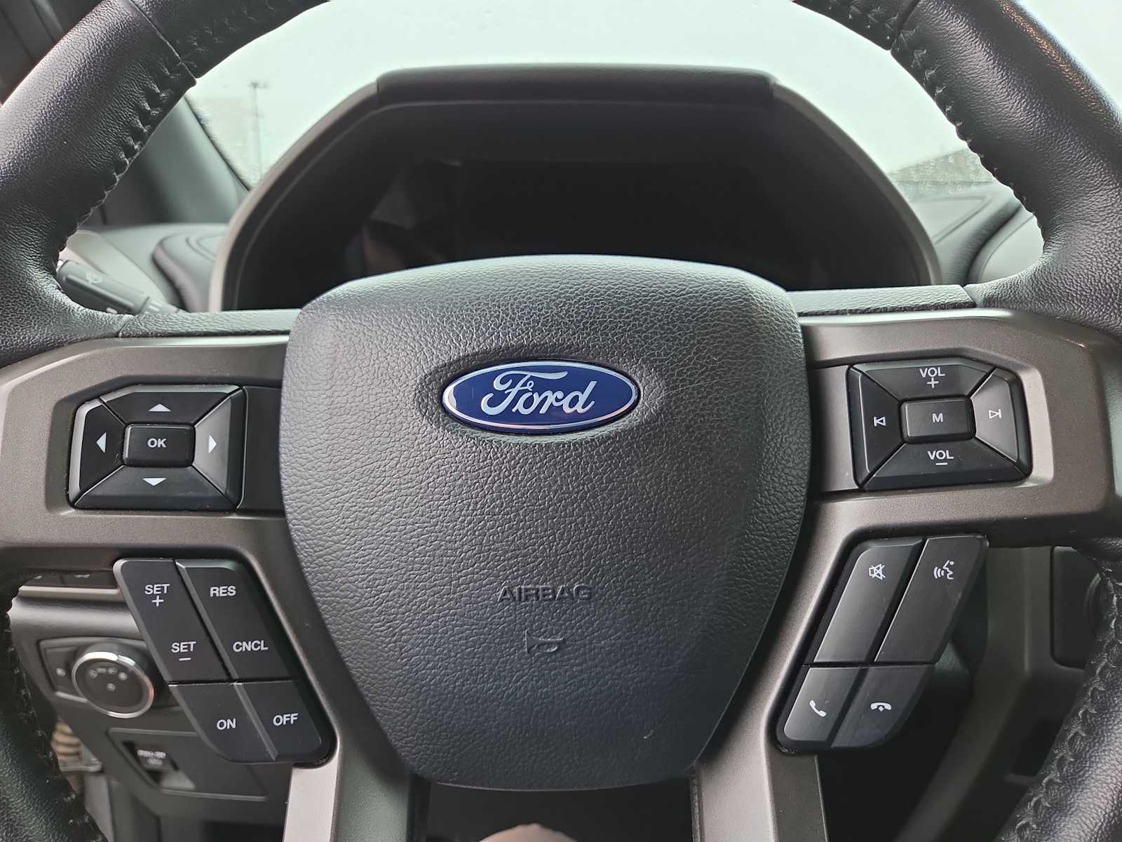 Thumbnail: 2019 Ford Expedition MAX - 23