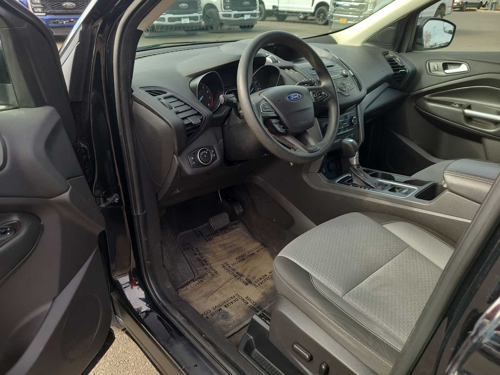 Thumbnail: 2017 Ford Escape - 10