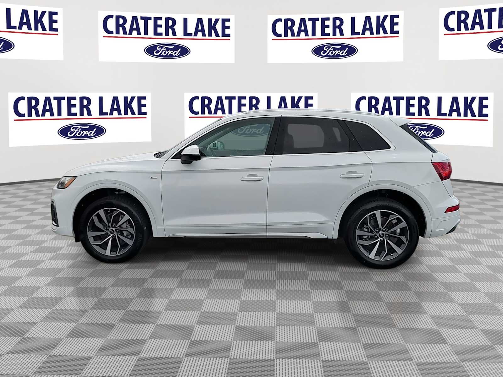 Thumbnail: 2024 Audi Q5 - 5