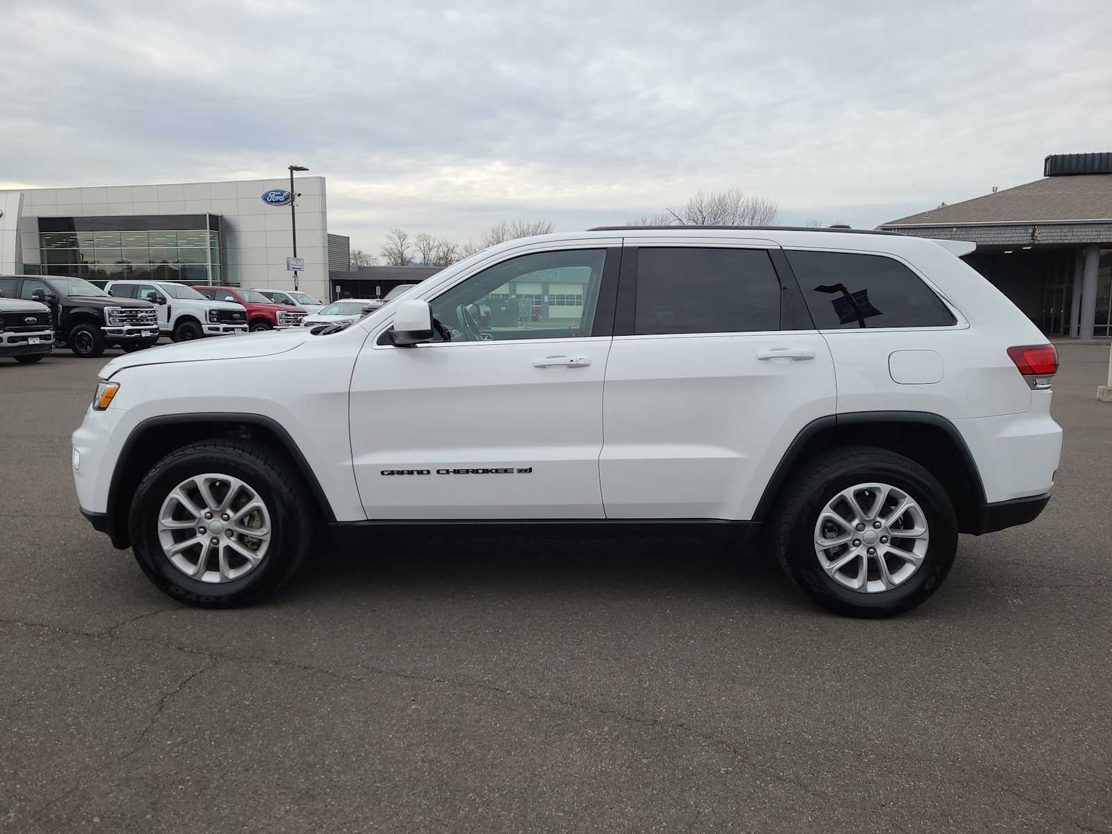 Thumbnail: 2022 Jeep Grand Cherokee - 11