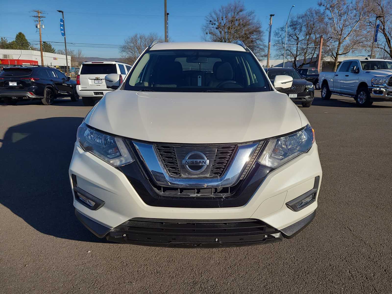 Thumbnail: 2017 Nissan Rogue - 14