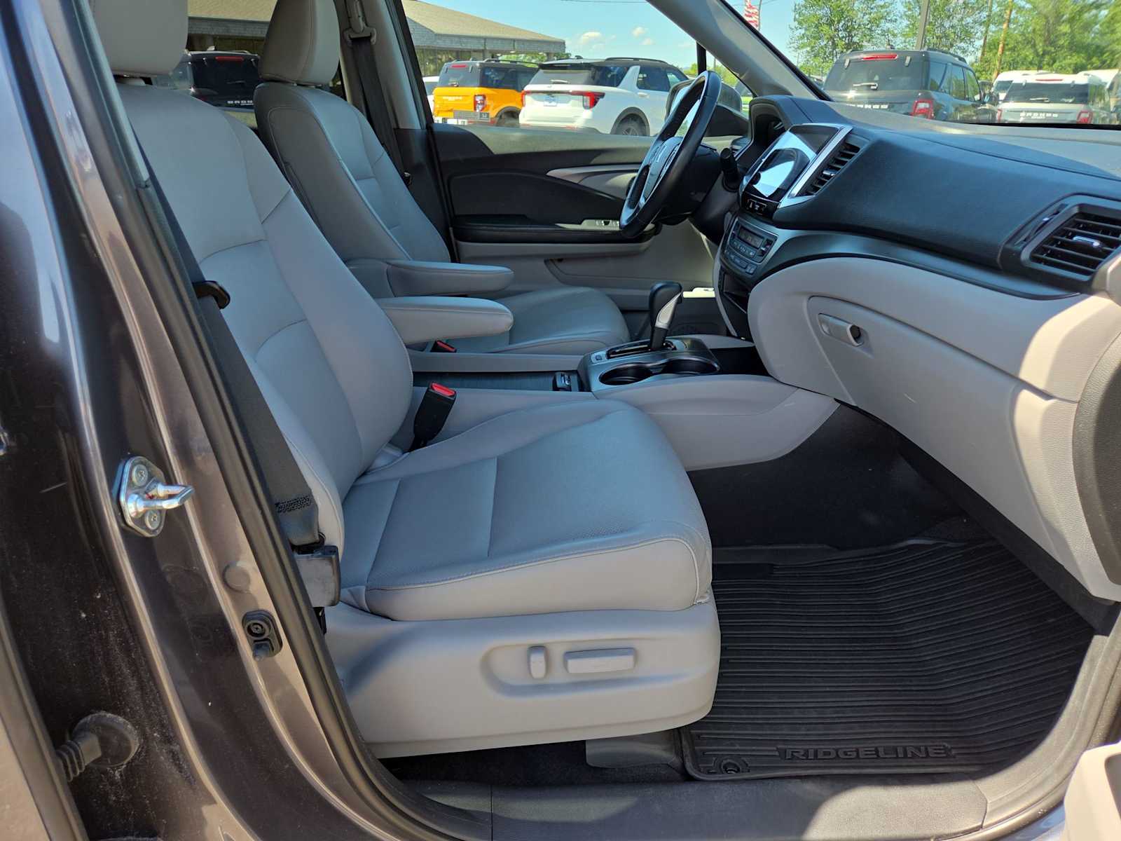 Thumbnail: 2019 Honda Ridgeline - 22