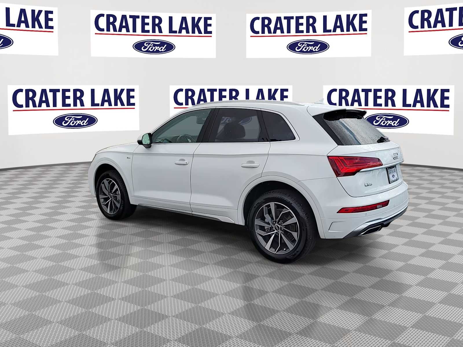 Thumbnail: 2024 Audi Q5 - 6