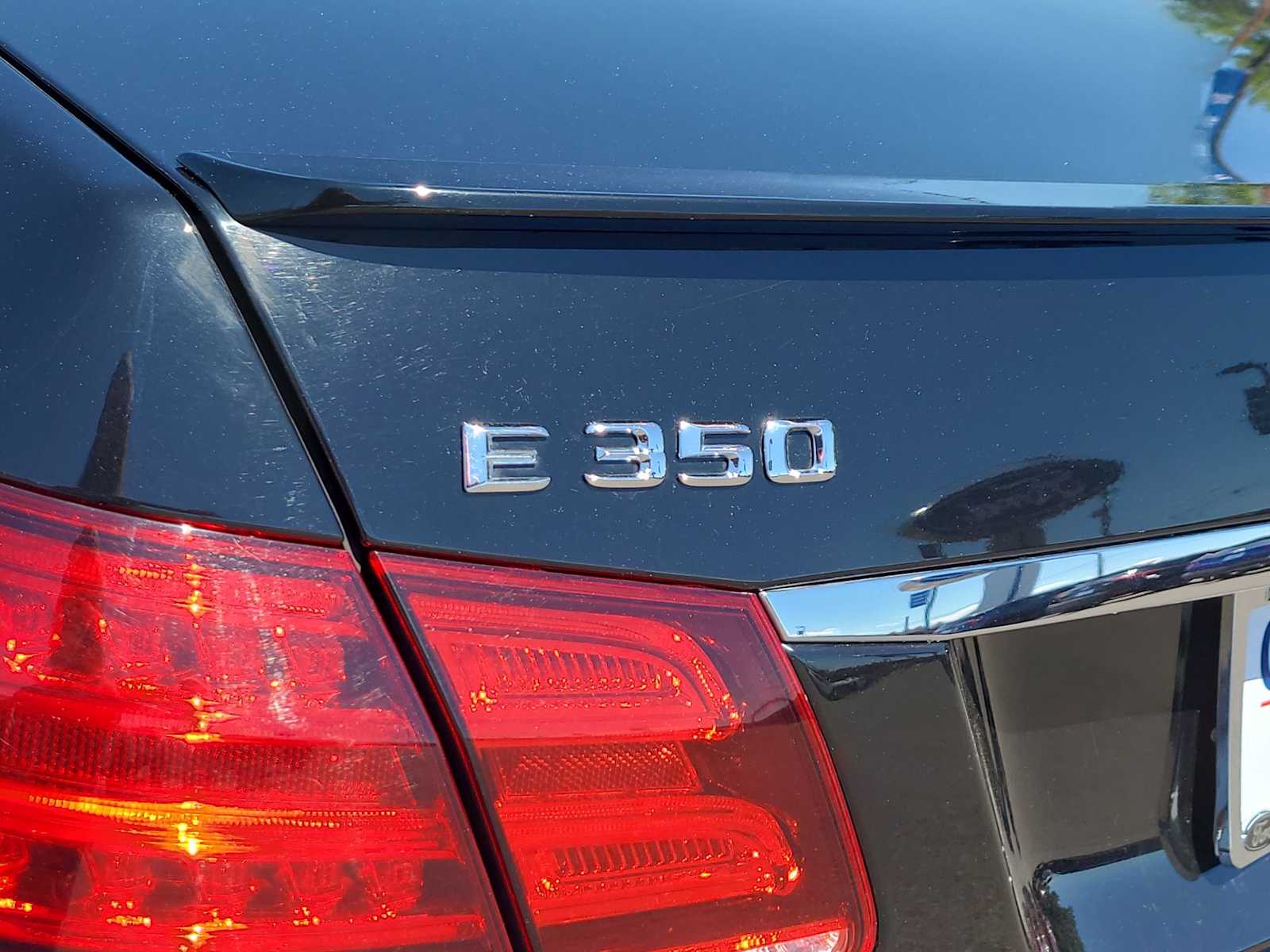Thumbnail: 2014 Mercedes-Benz E-Class - 15