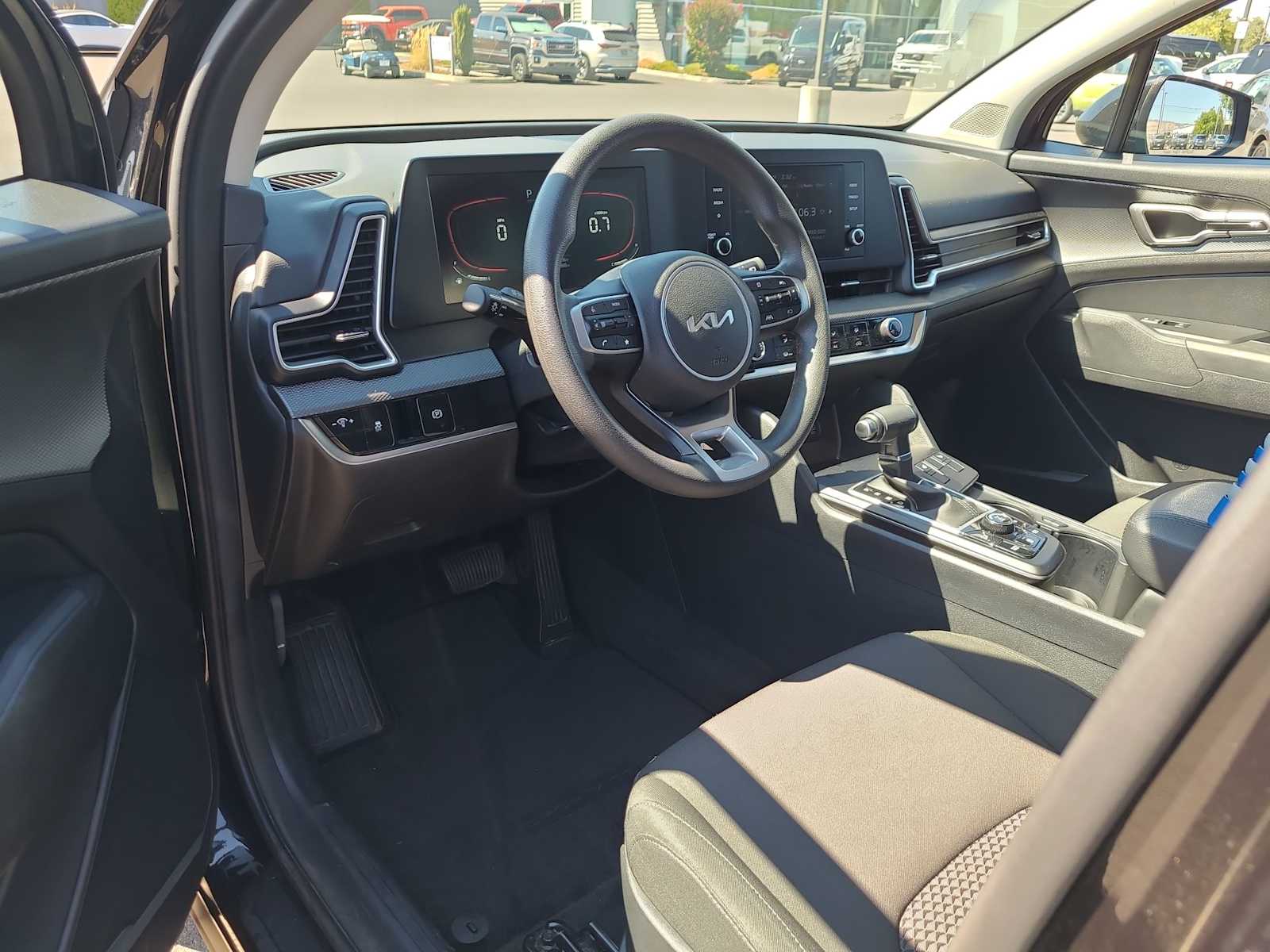 Thumbnail: 2024 Kia Sportage - 10