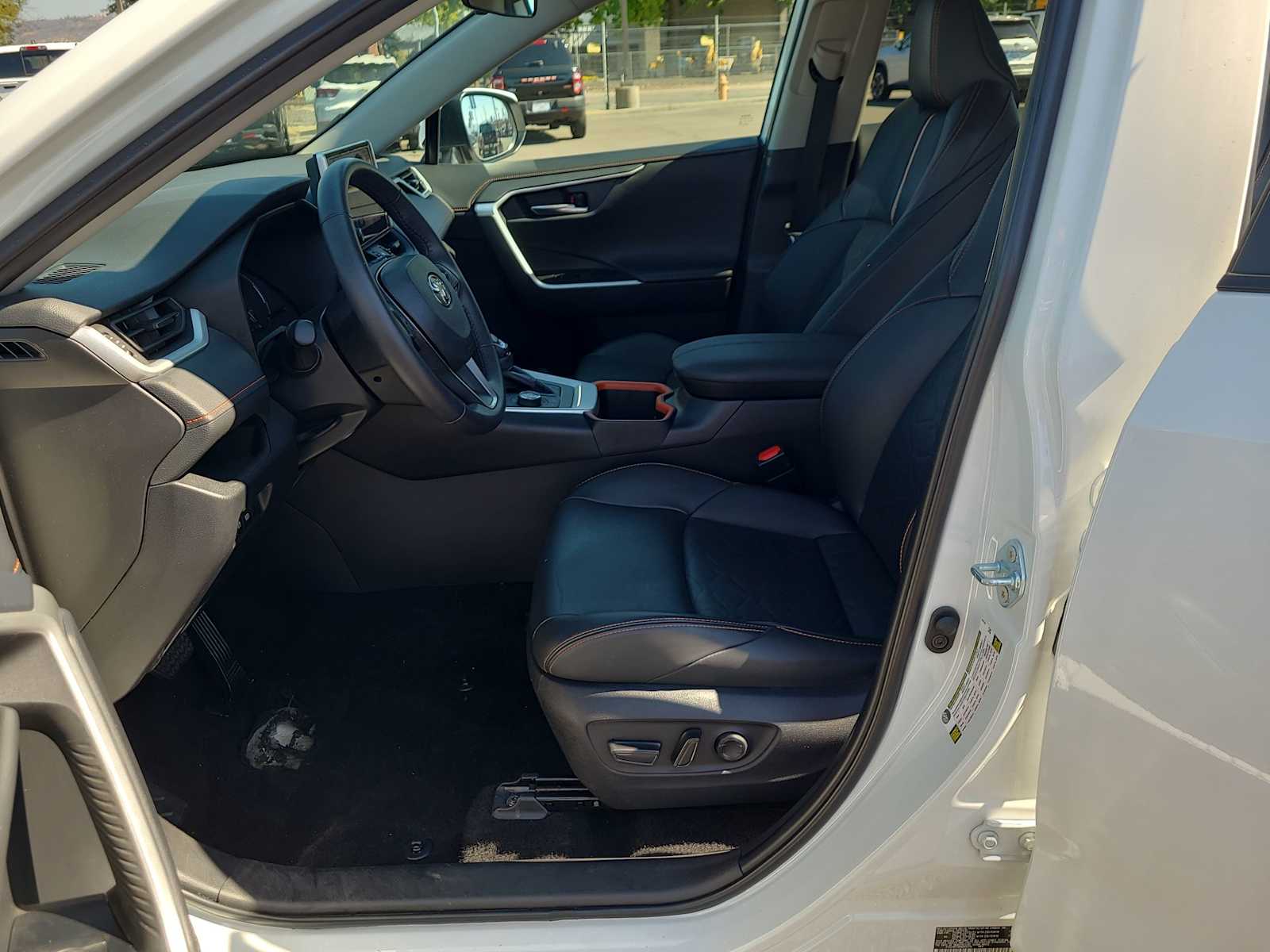 Thumbnail: 2024 Toyota RAV4 - 19