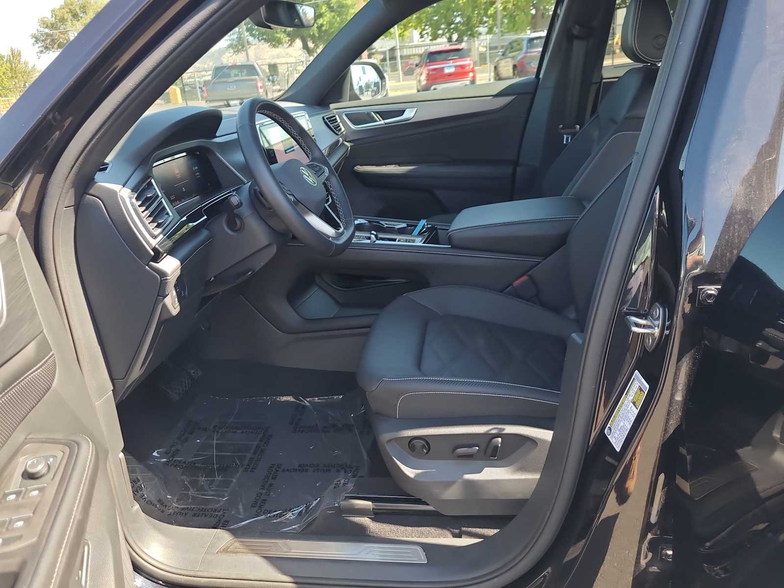 Thumbnail: 2024 Volkswagen Atlas - 19