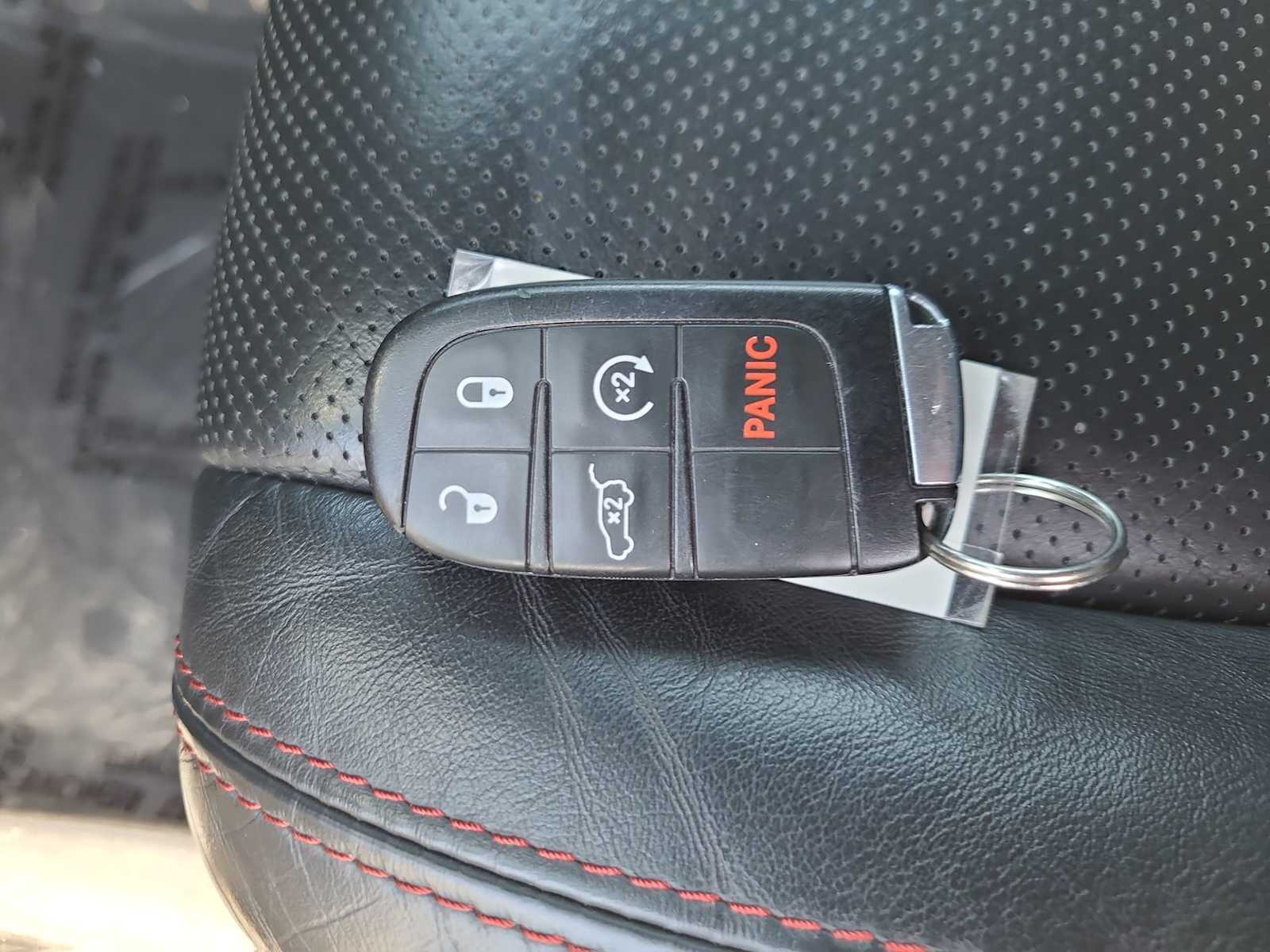 Thumbnail: 2023 Dodge Durango - 28