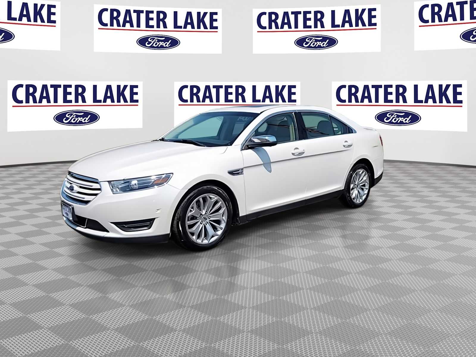 Thumbnail: 2018 Ford Taurus - 4