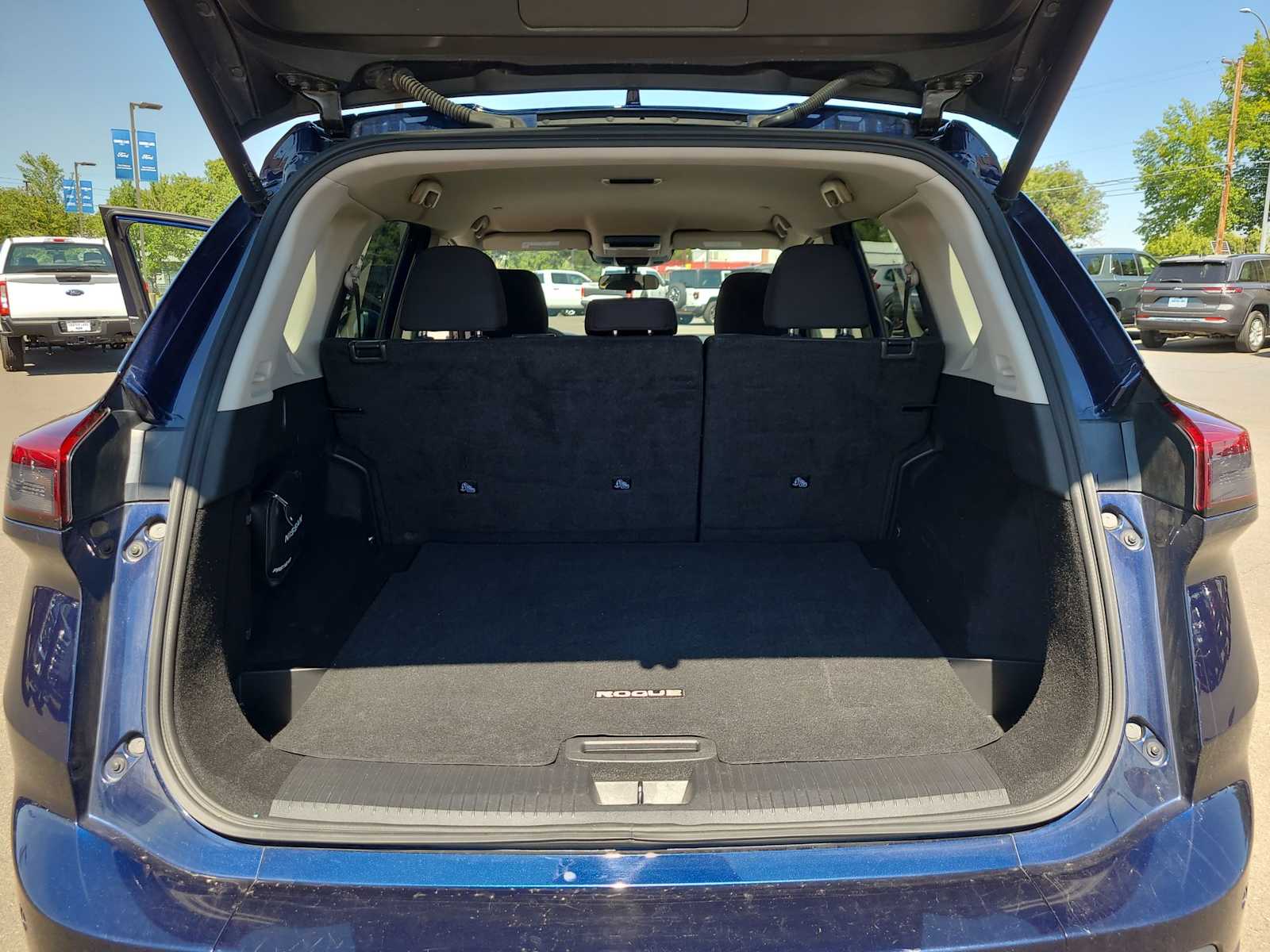 Thumbnail: 2024 Nissan Rogue - 27