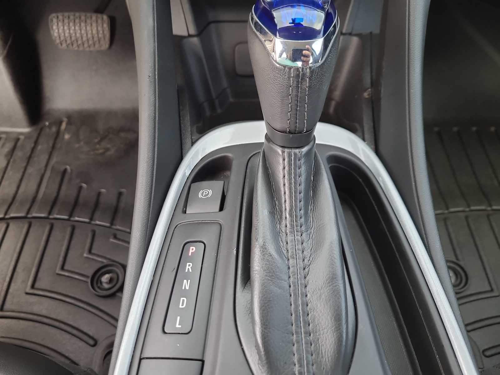 Thumbnail: 2019 Chevrolet Volt - 25