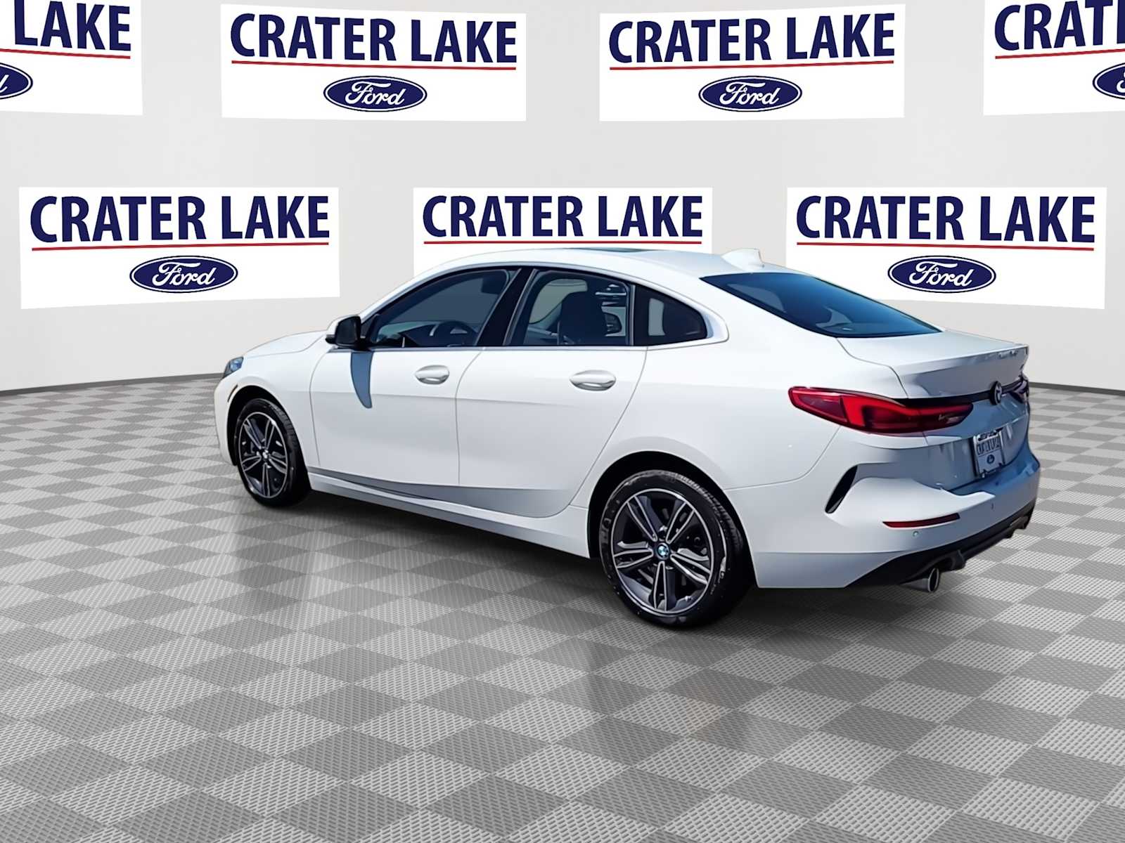 Thumbnail: 2024 BMW 2 Series - 6