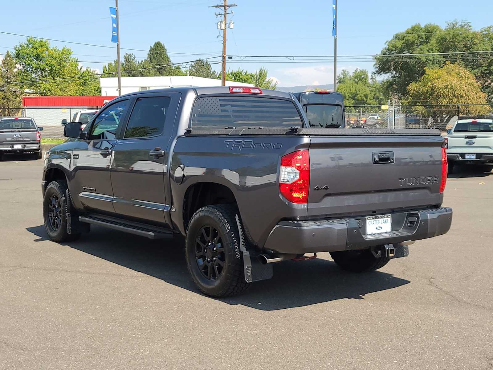 Thumbnail: 2016 Toyota Tundra - 12