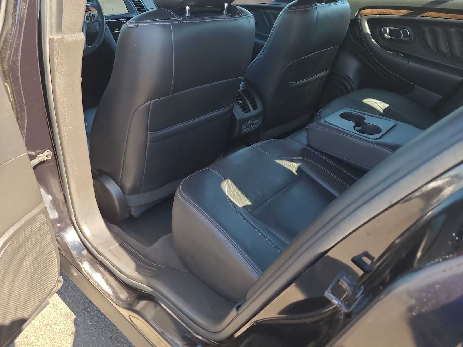 Thumbnail: 2019 Ford Taurus - 20