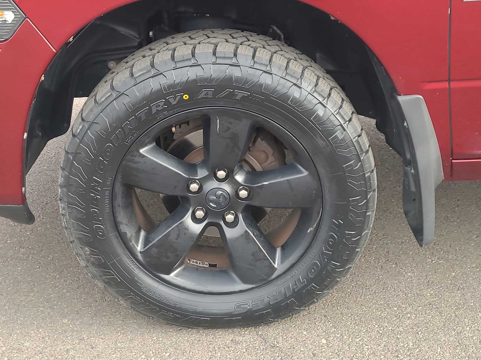 Thumbnail: 2019 RAM 1500 Classic - 16