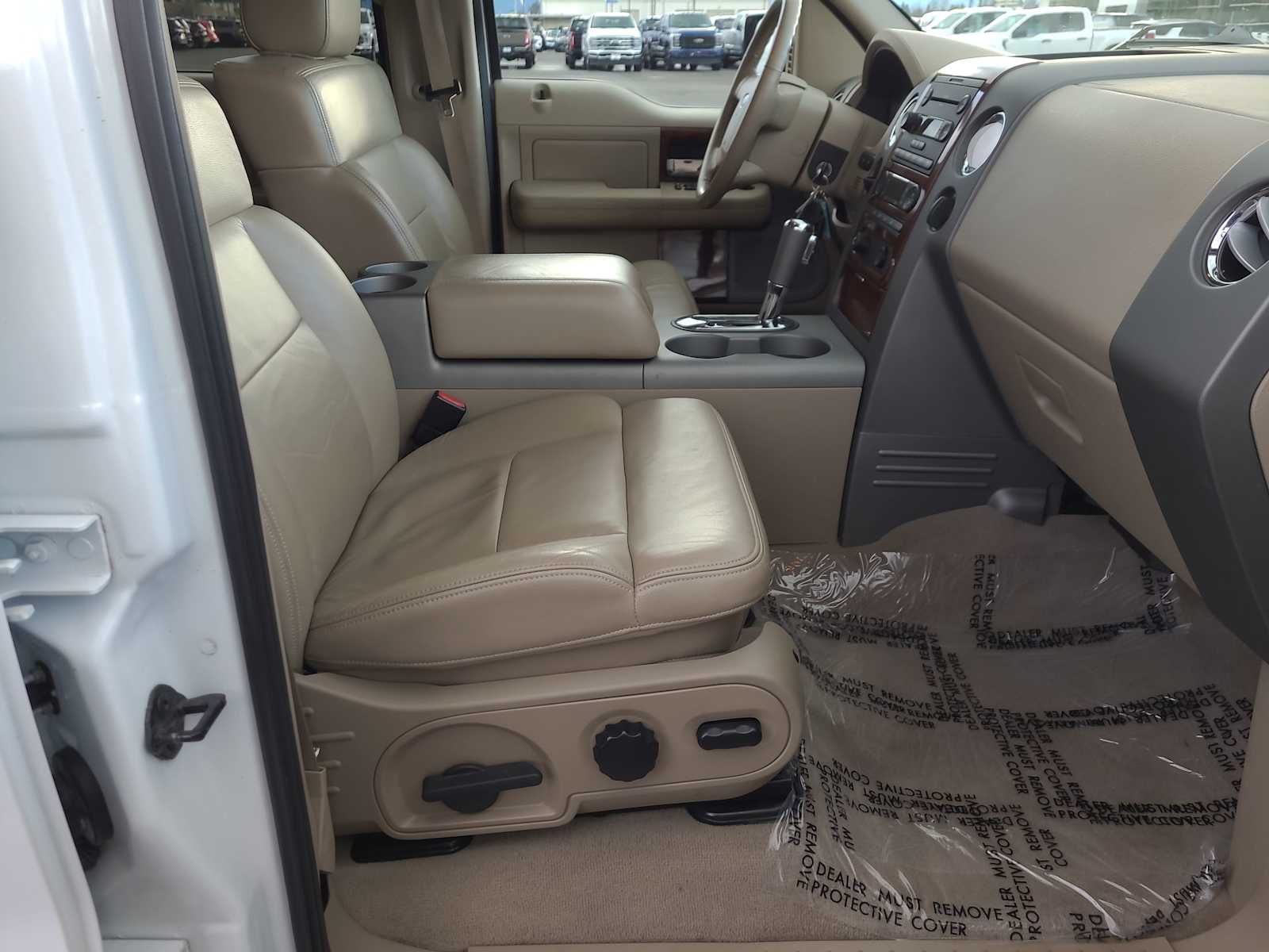 Thumbnail: 2006 Ford Econoline - 22