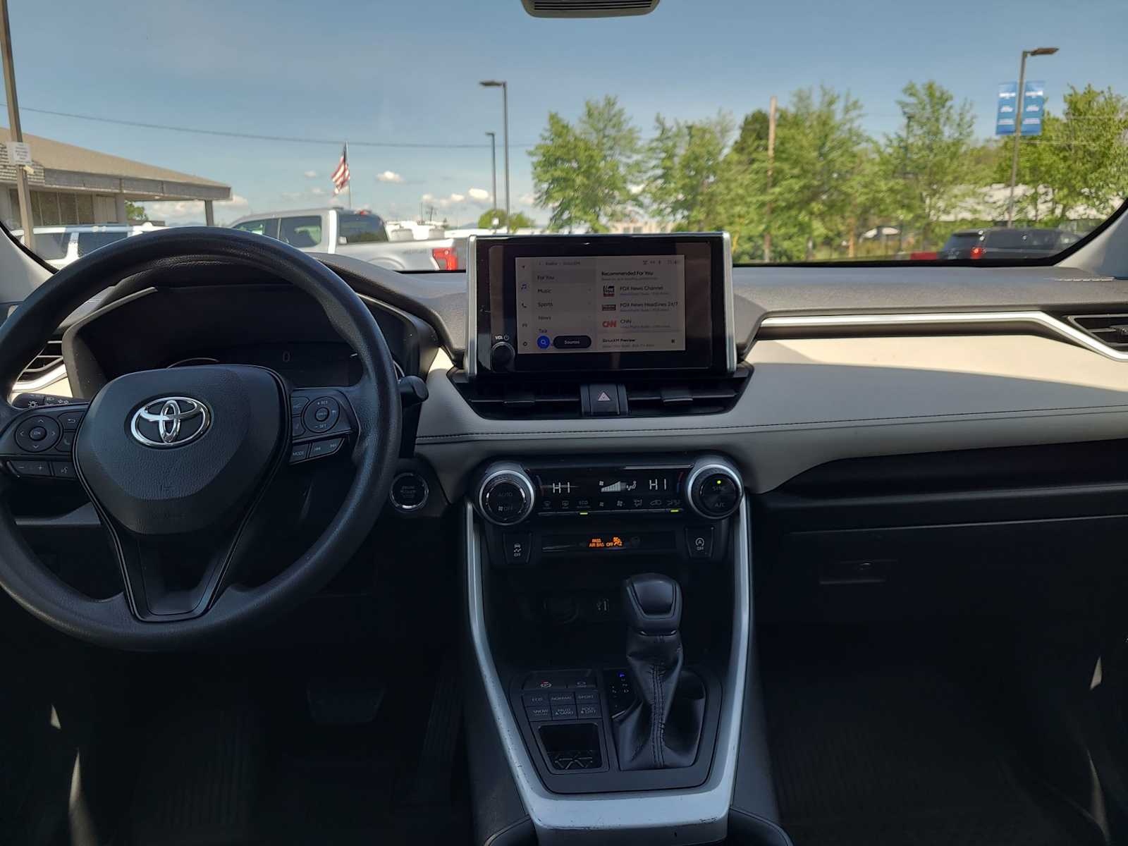 Thumbnail: 2023 Toyota RAV4 - 18