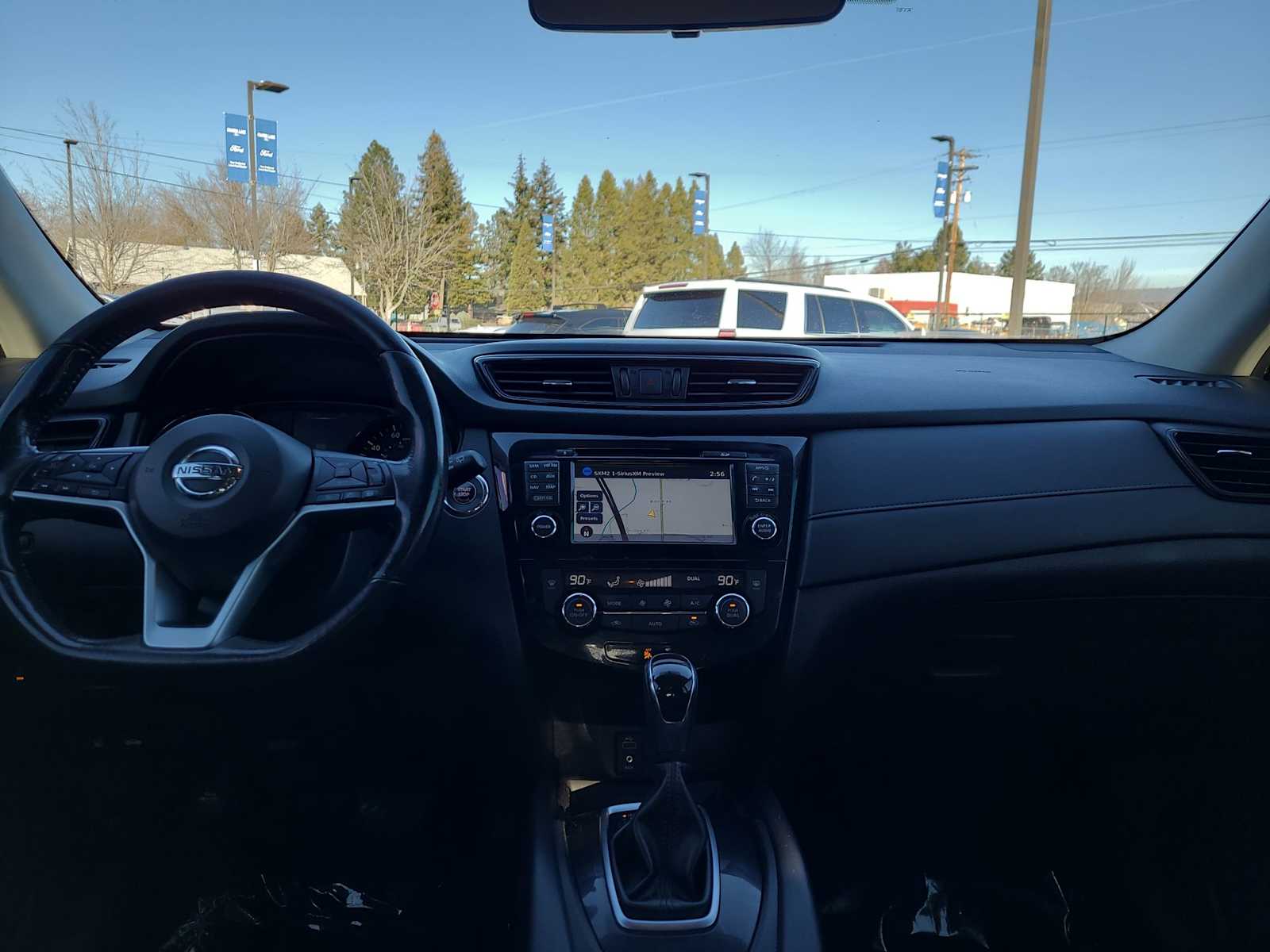 Thumbnail: 2017 Nissan Rogue - 18