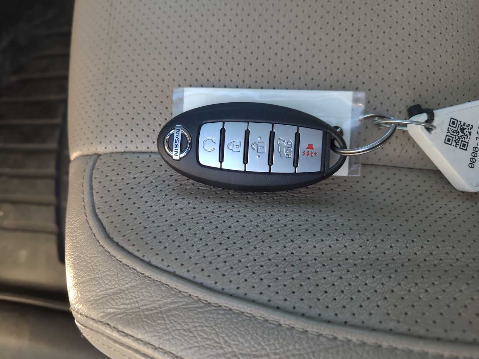 Thumbnail: 2017 Nissan Rogue - 28