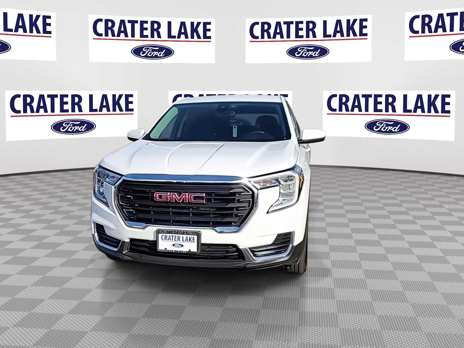 Thumbnail: 2024 GMC Terrain - 3