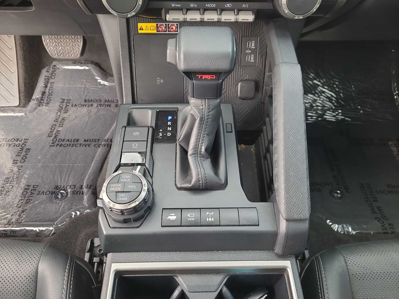 Thumbnail: 2025 Toyota 4Runner - 25