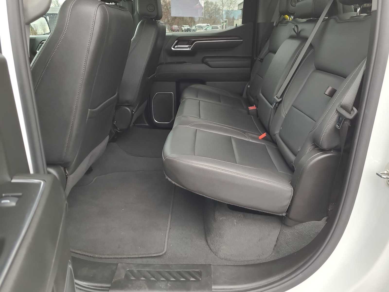 Thumbnail: 2025 GMC Sierra 1500 - 21