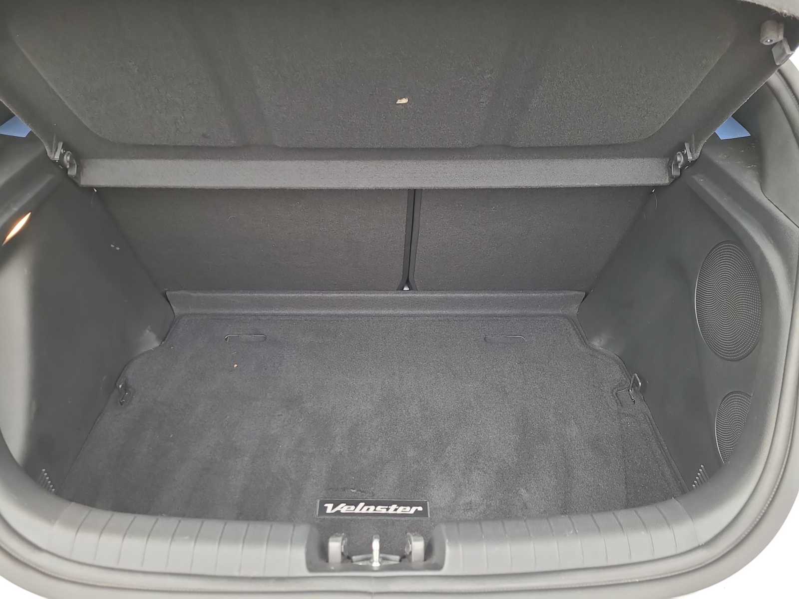 Thumbnail: 2021 Hyundai Veloster - 27