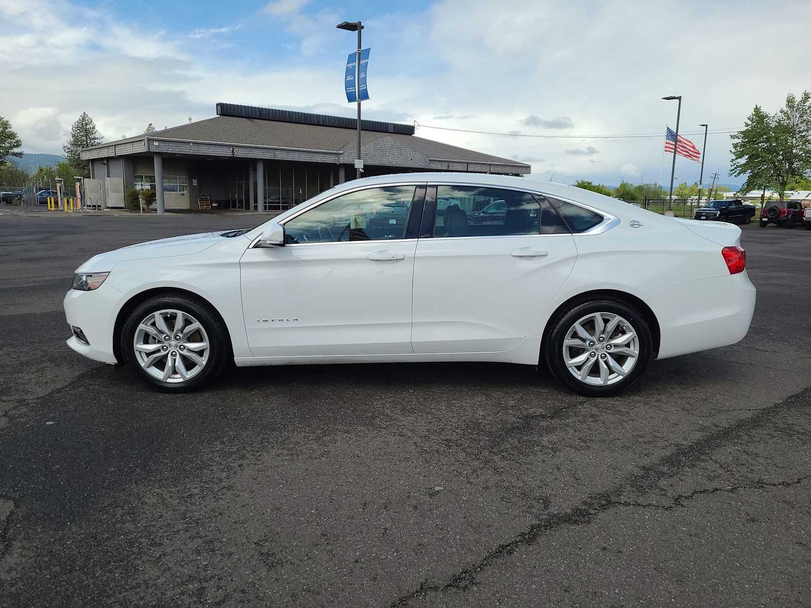 Thumbnail: 2018 Chevrolet Impala - 11