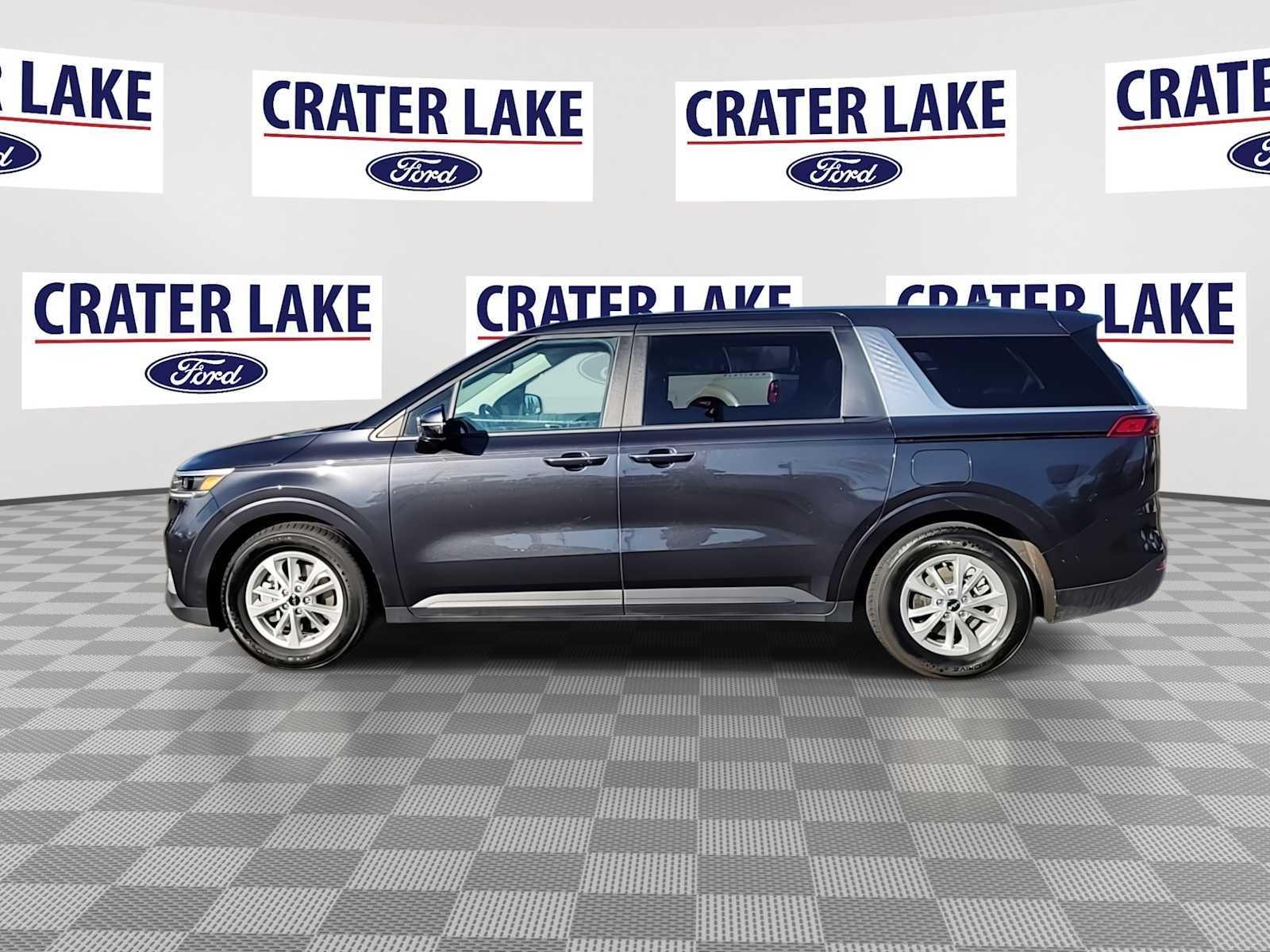 Thumbnail: 2024 Kia Carnival - 5