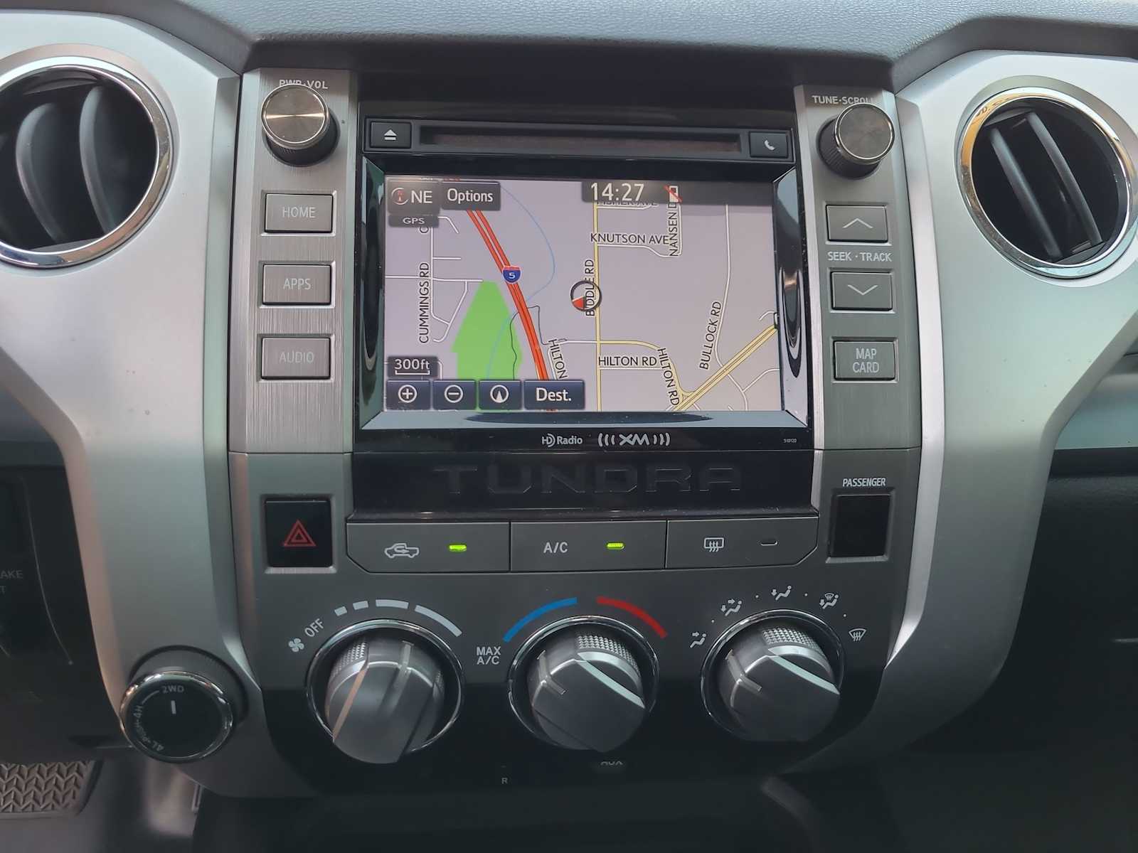 Thumbnail: 2016 Toyota Tundra - 24