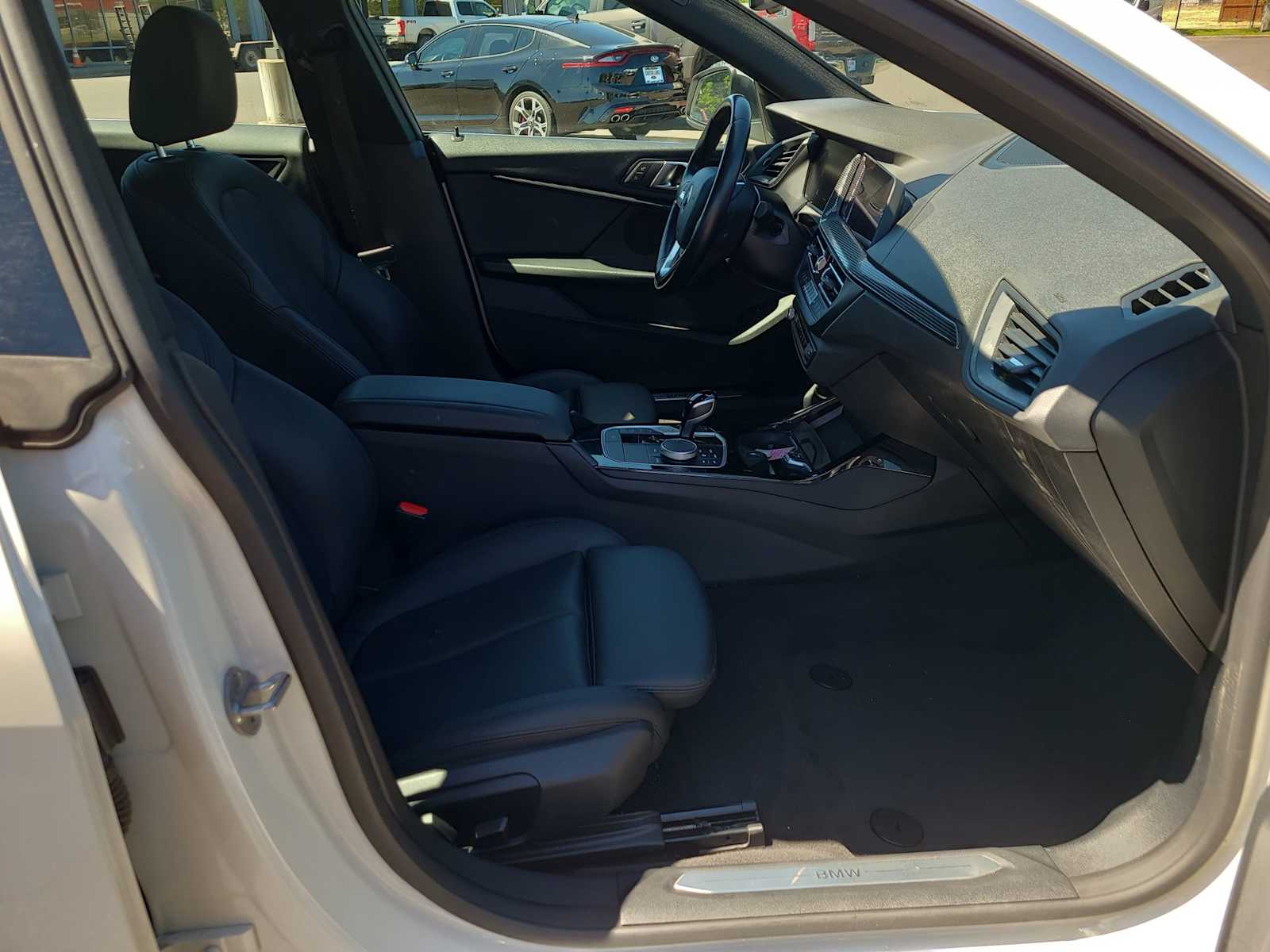 Thumbnail: 2024 BMW 2 Series - 22