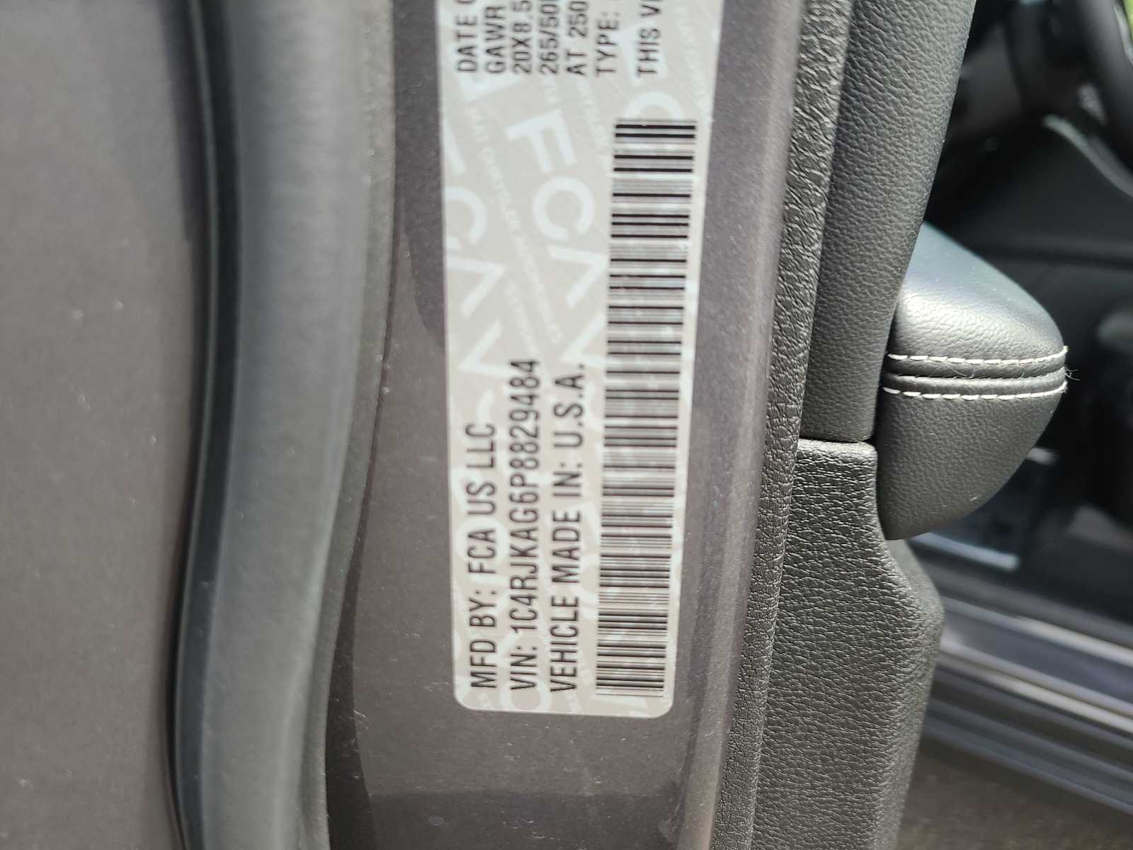 Thumbnail: 2023 Jeep Grand Cherokee - 29