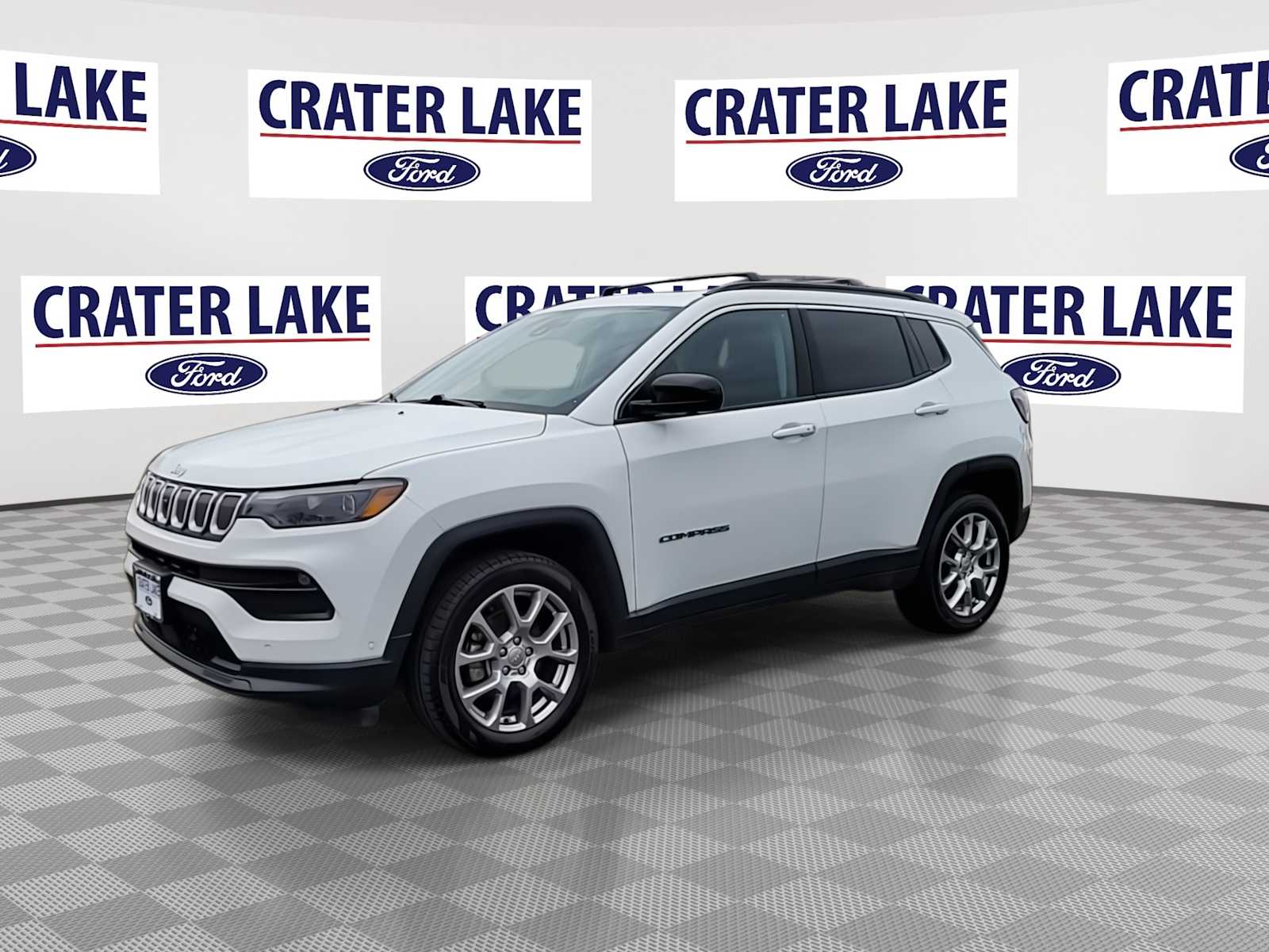 Thumbnail: 2022 Jeep Compass - 4