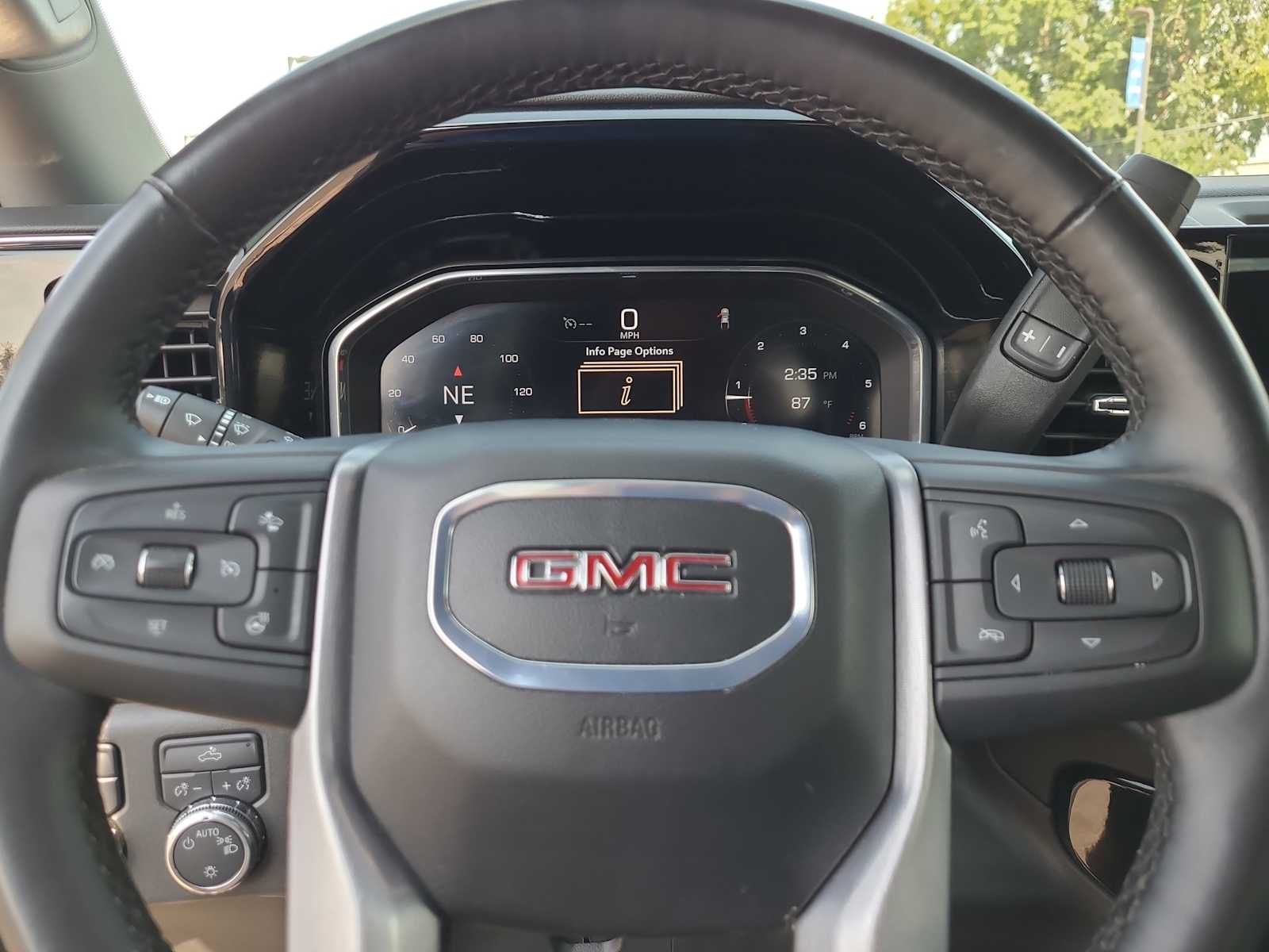 Thumbnail: 2024 GMC Sierra 1500 - 23