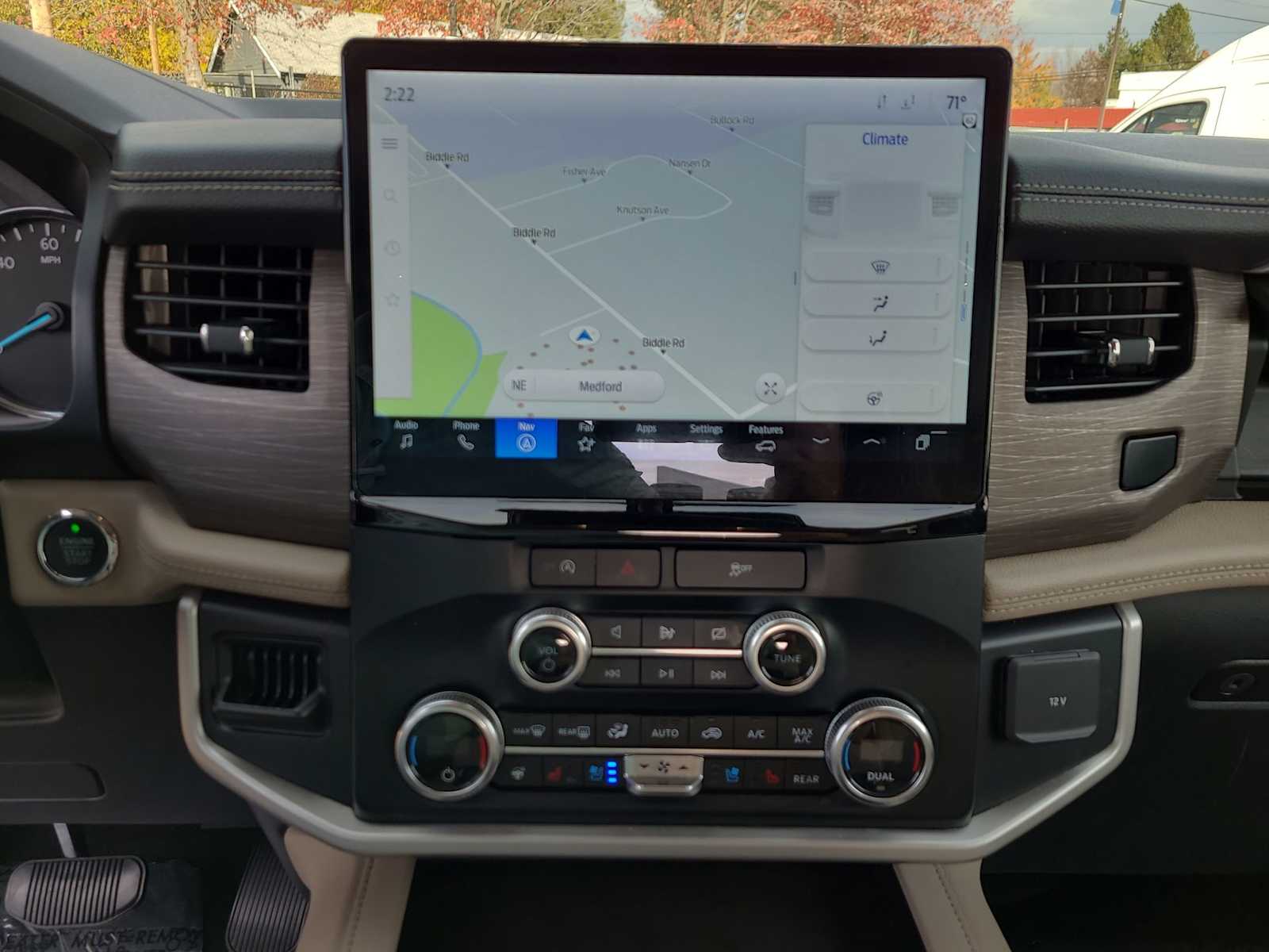 Thumbnail: 2024 Ford Expedition - 24