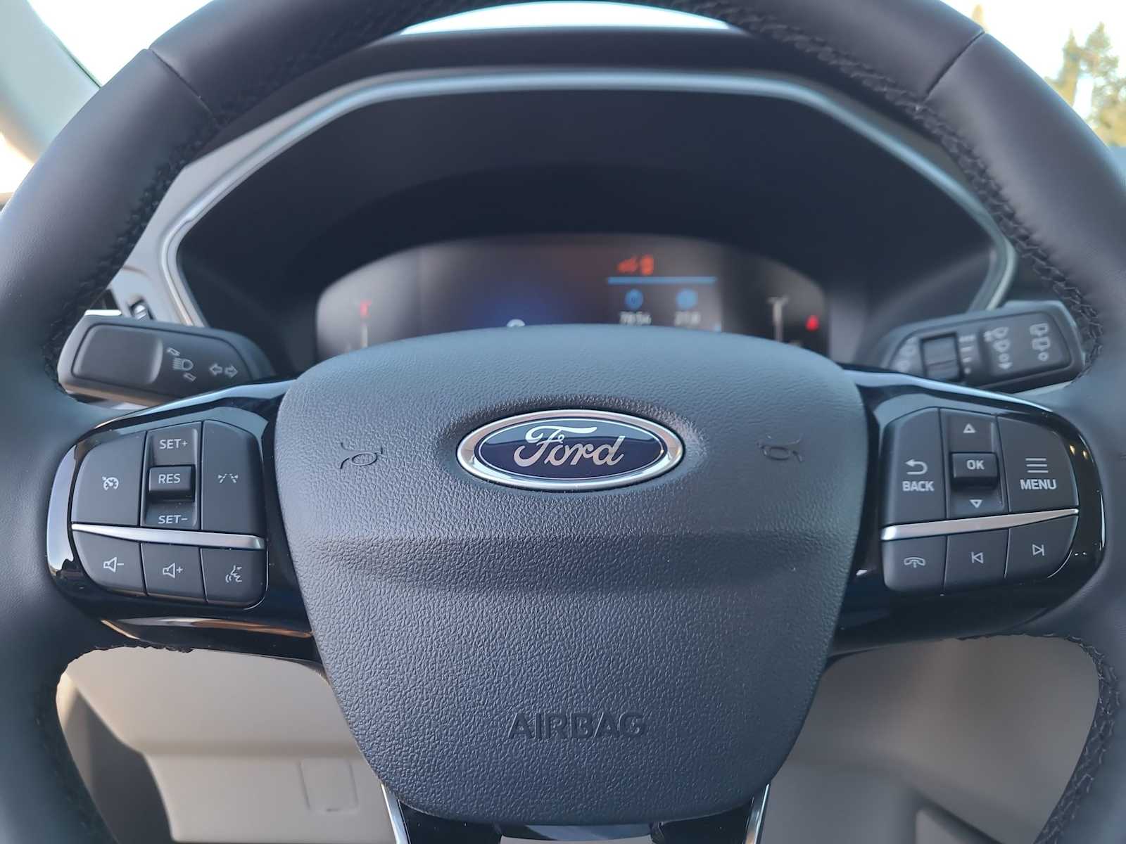 Thumbnail: 2024 Ford Escape - 23