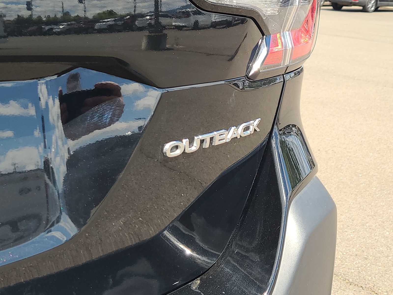 Thumbnail: 2023 Subaru Outback - 15