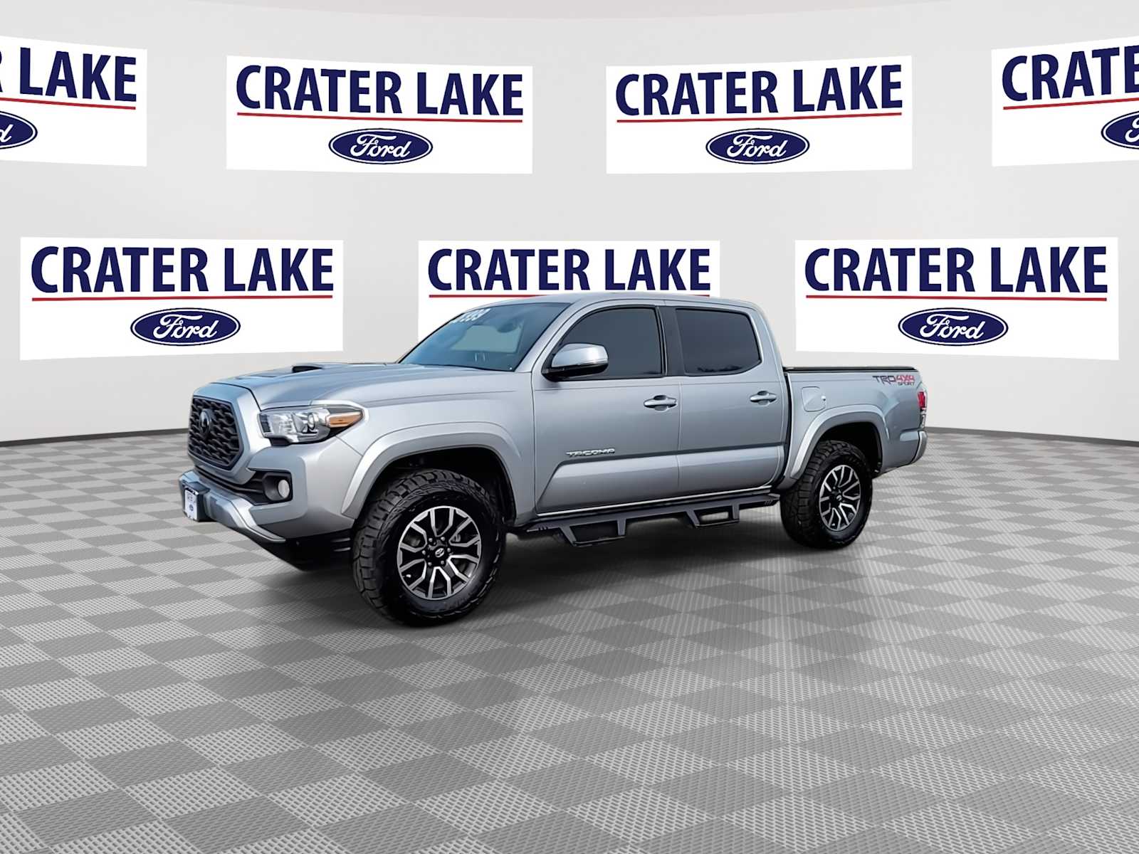 Thumbnail: 2022 Toyota Tacoma - 4