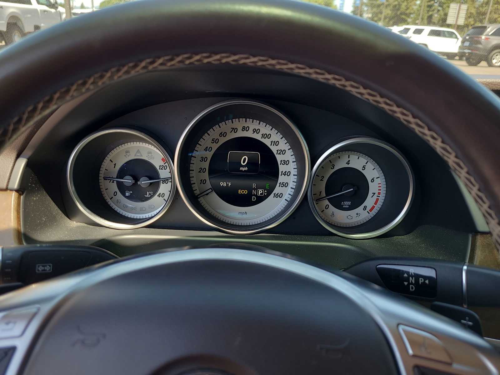 Thumbnail: 2014 Mercedes-Benz E-Class - 26