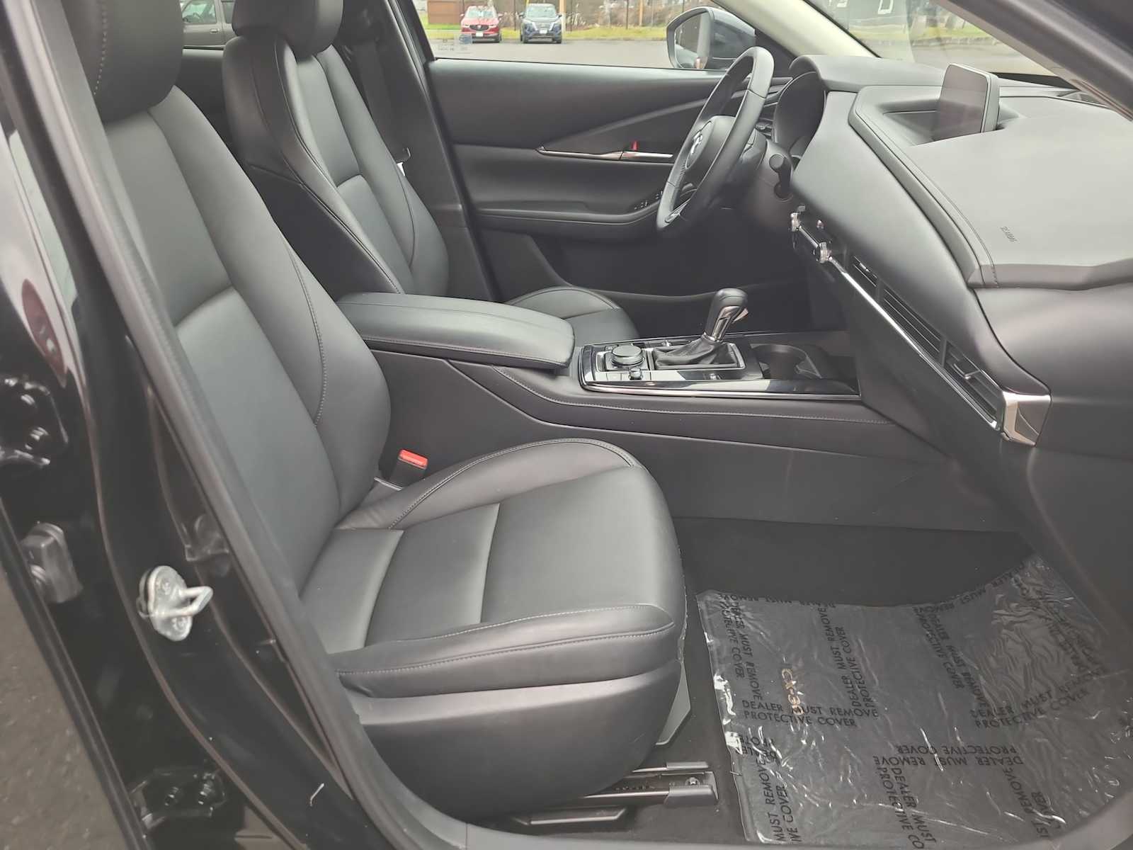 Thumbnail: 2022 Mazda CX-30 - 22