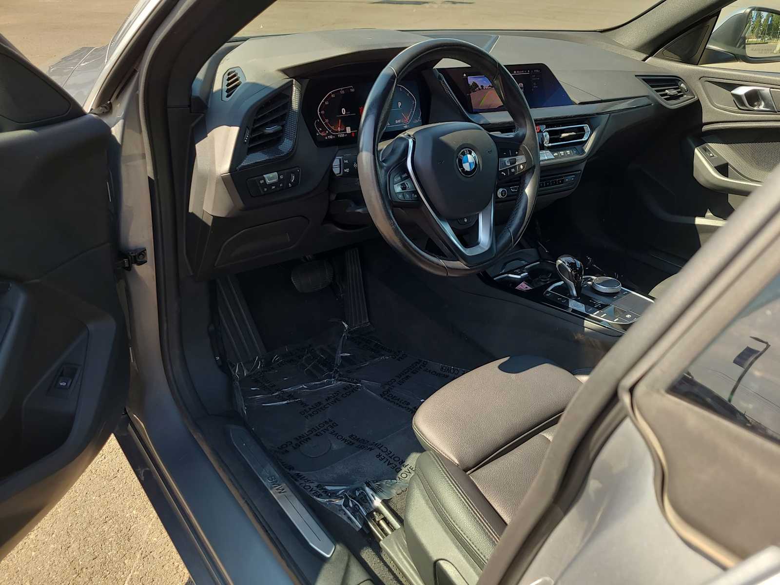 Thumbnail: 2024 BMW 2 Series - 10