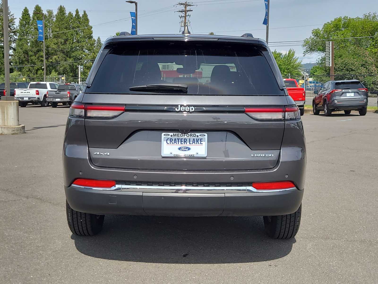 Thumbnail: 2023 Jeep Grand Cherokee - 13