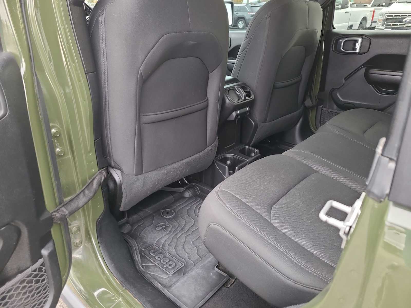 Thumbnail: 2020 Jeep Wrangler - 20