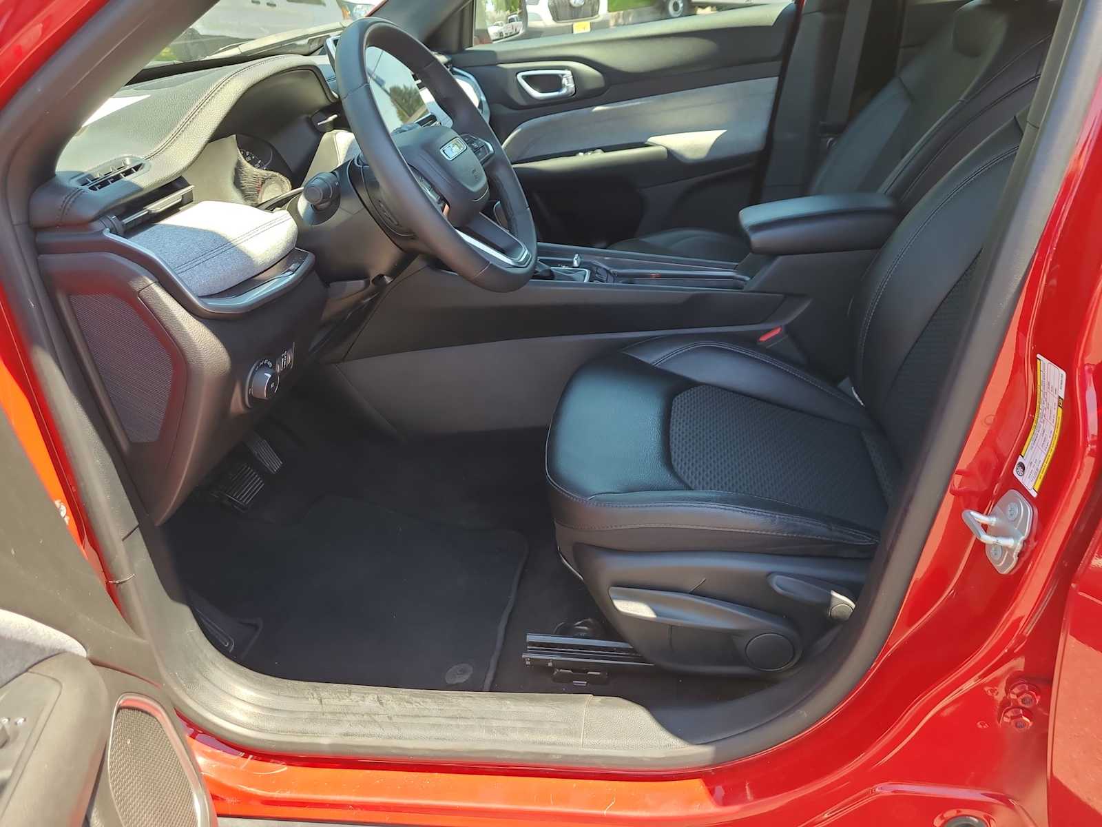 Thumbnail: 2024 Jeep Compass - 19