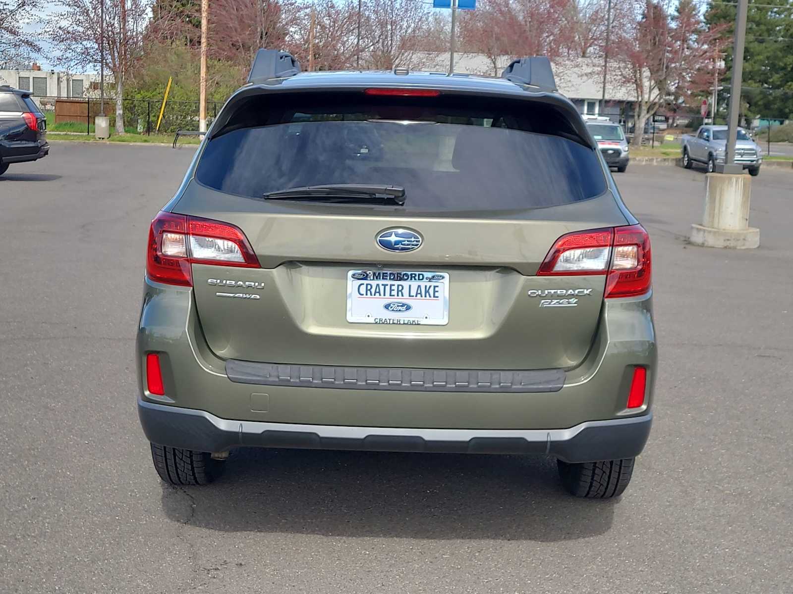 Thumbnail: 2015 Subaru Outback - 13