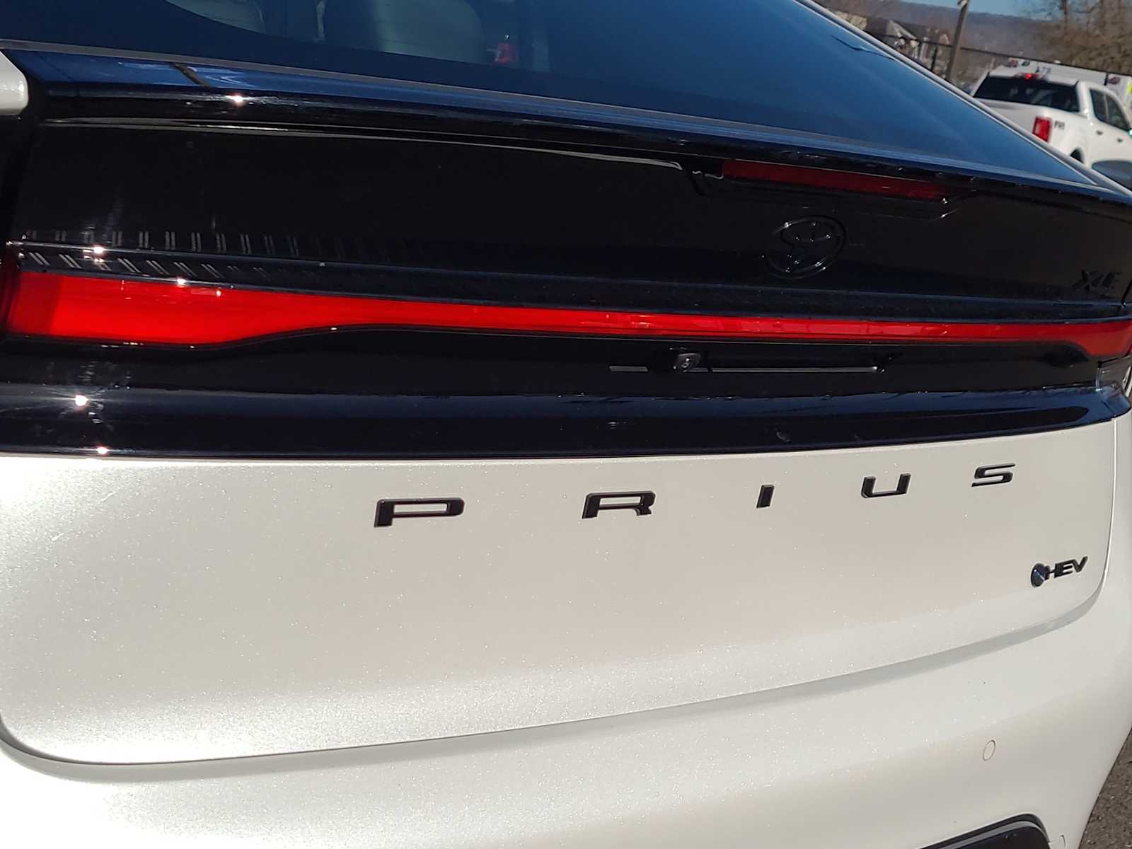 Thumbnail: 2025 Toyota Prius - 15