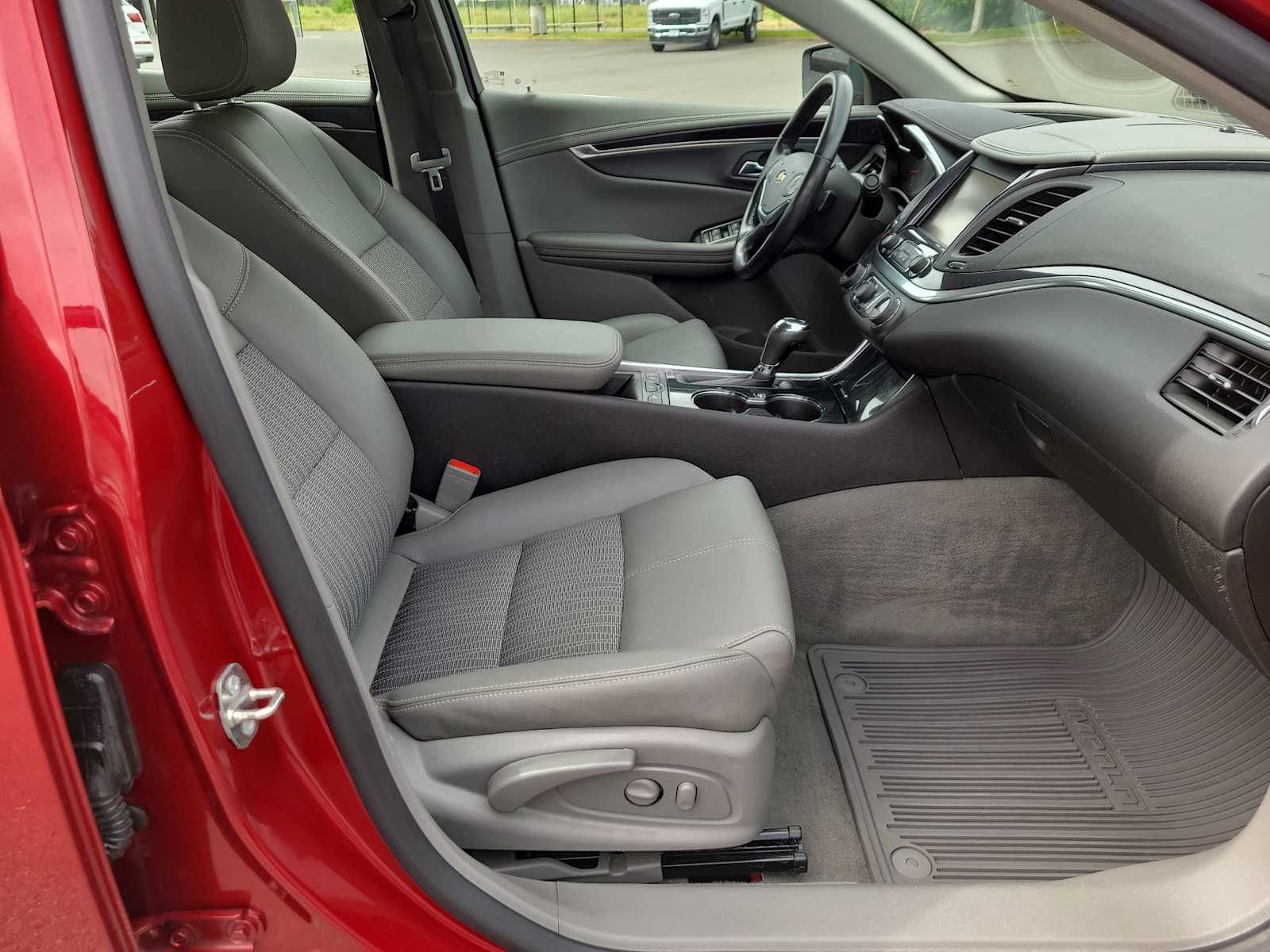 Thumbnail: 2019 Chevrolet Impala - 22