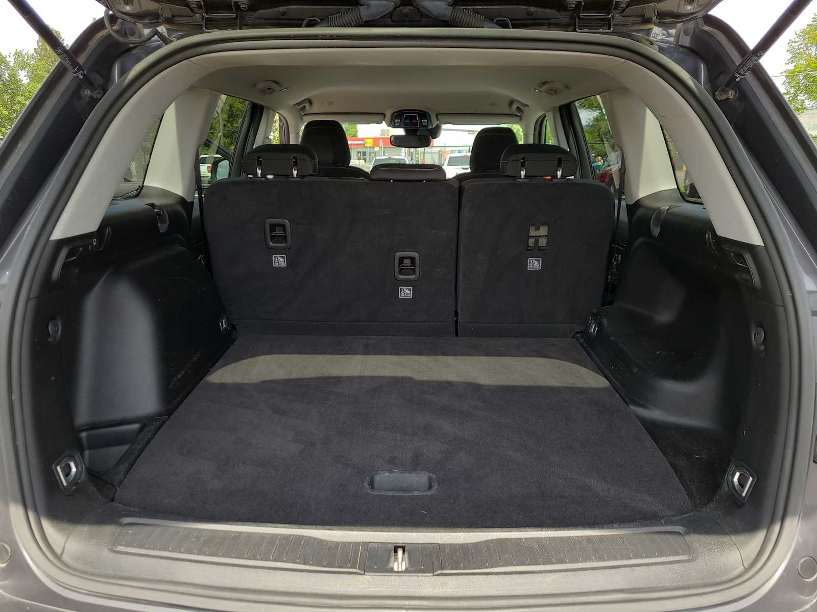 Thumbnail: 2023 Jeep Grand Cherokee - 27