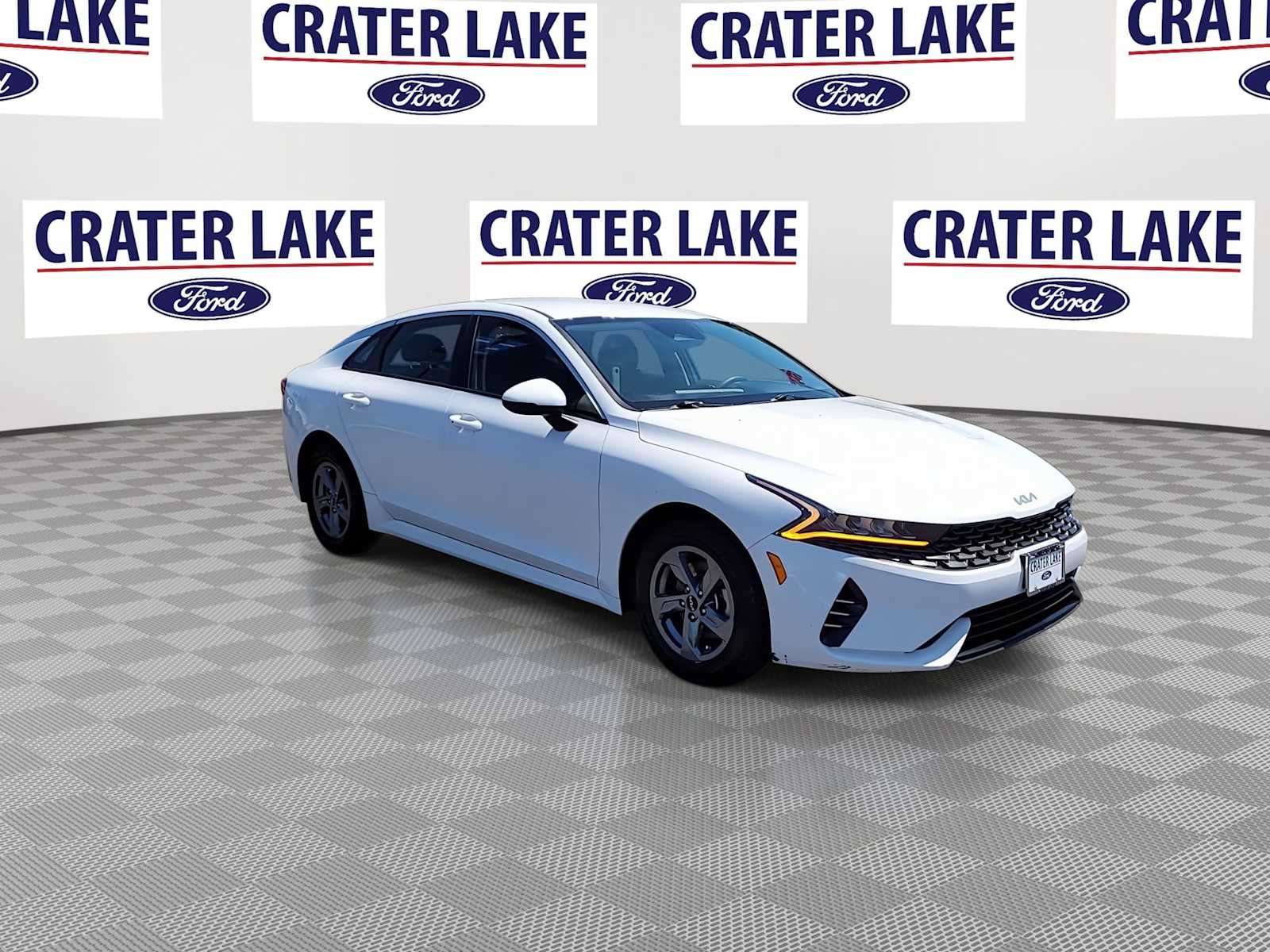 Thumbnail: 2023 Kia K5 - 2