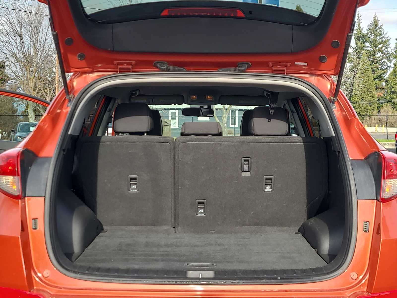 Thumbnail: 2017 Hyundai Tucson - 27